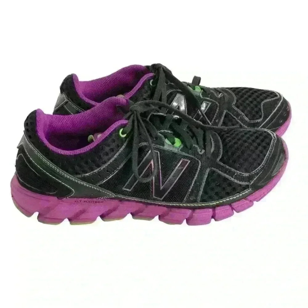 New Balance Running Shoes womens size US 8B 750 v1 W750BK1 black orchid
